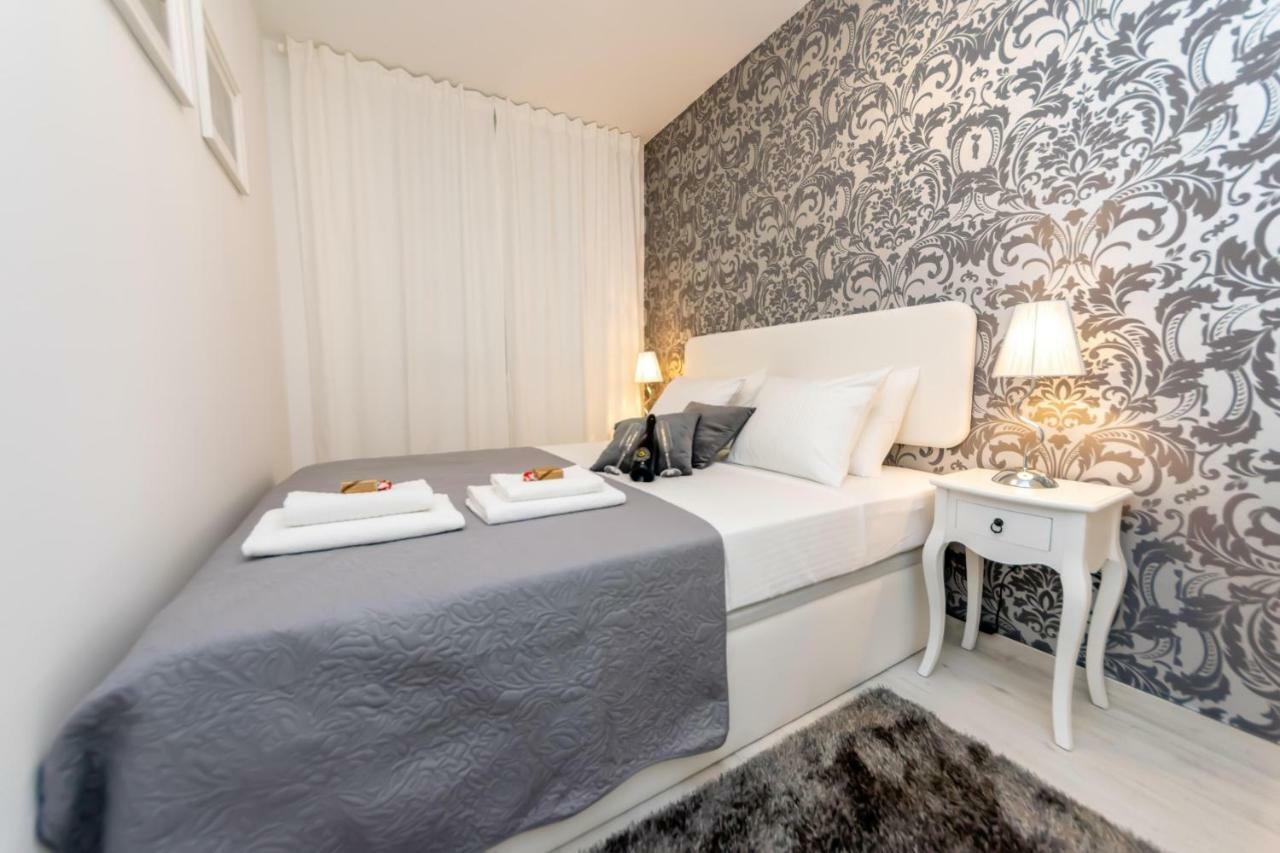 City Apartment Marlo ザダル エクステリア 写真