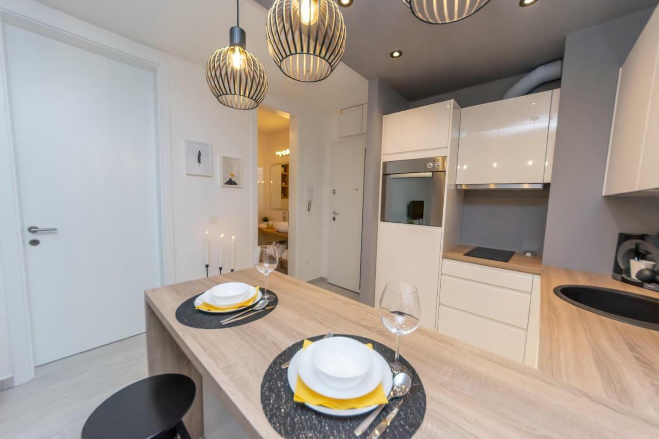 City Apartment Marlo ザダル エクステリア 写真